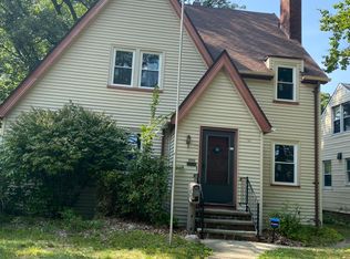 1890 Glenridge Rd, Euclid, OH 44117