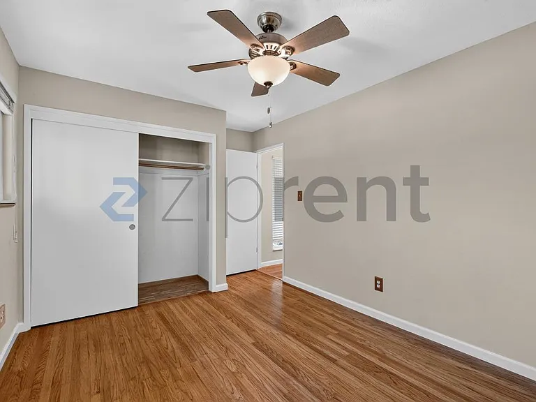 648 San Lorenzo St — Photo 20