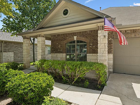 4th image of 1049 Sussex Way