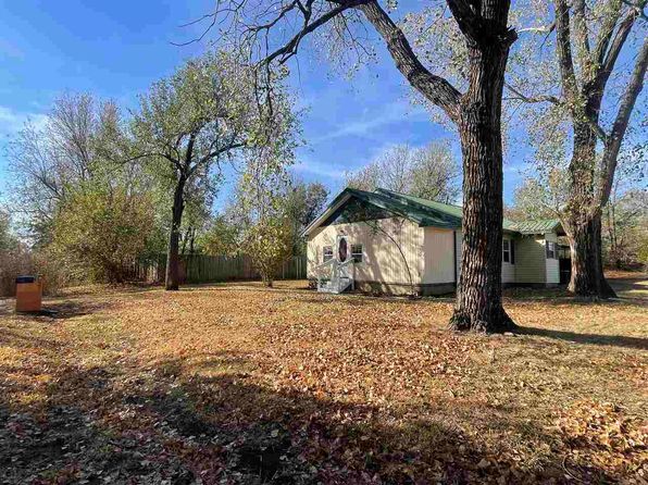 21 N 2nd St, Tryon, OK 74875