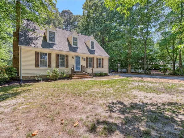 32 Little Florida Rd, Poquoson, VA 23662