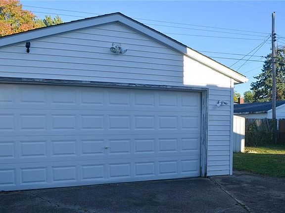 5th image of 4617 Palm Ave