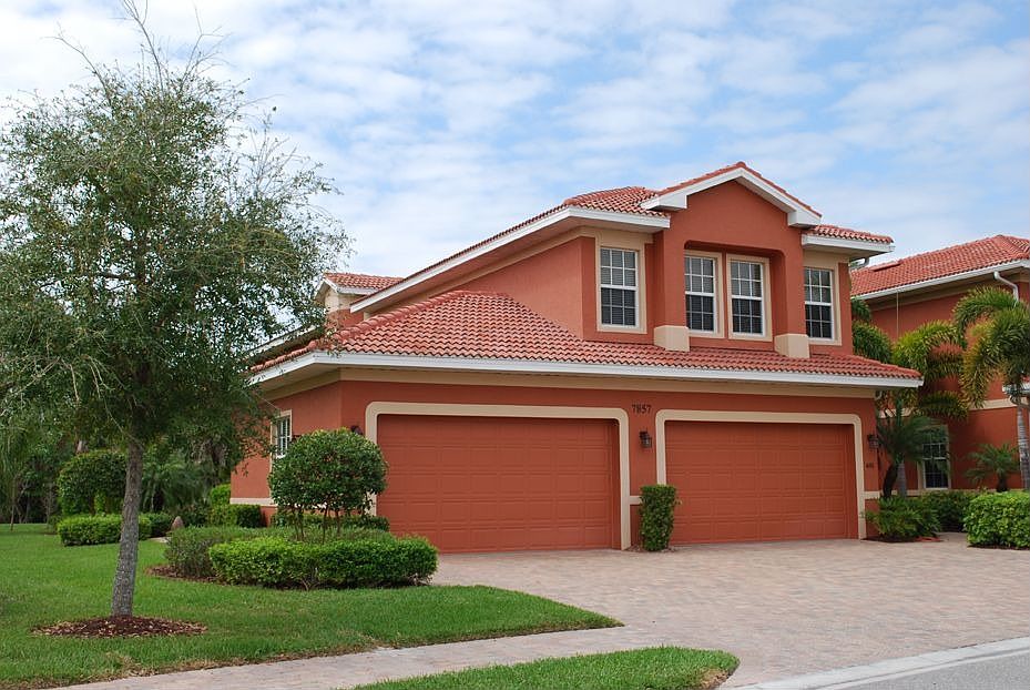 1st image of 7857 Hawthorne Dr Unit 603