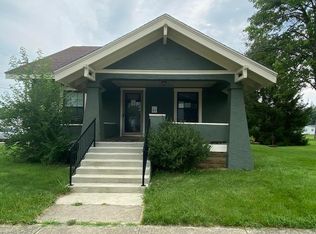 69 Main St, Bloomingburg, OH