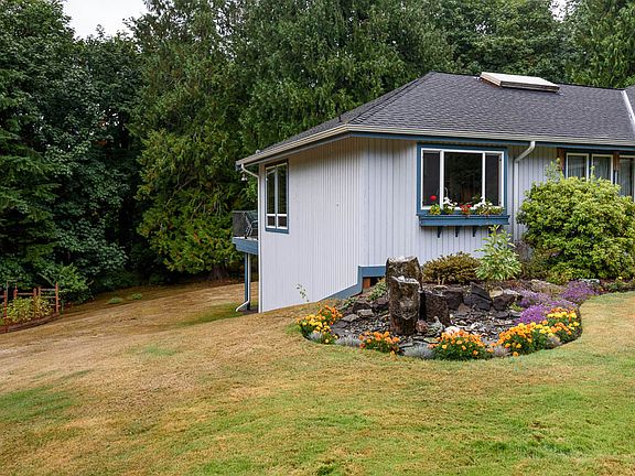 2nd image of 27612 195th Ave SE
