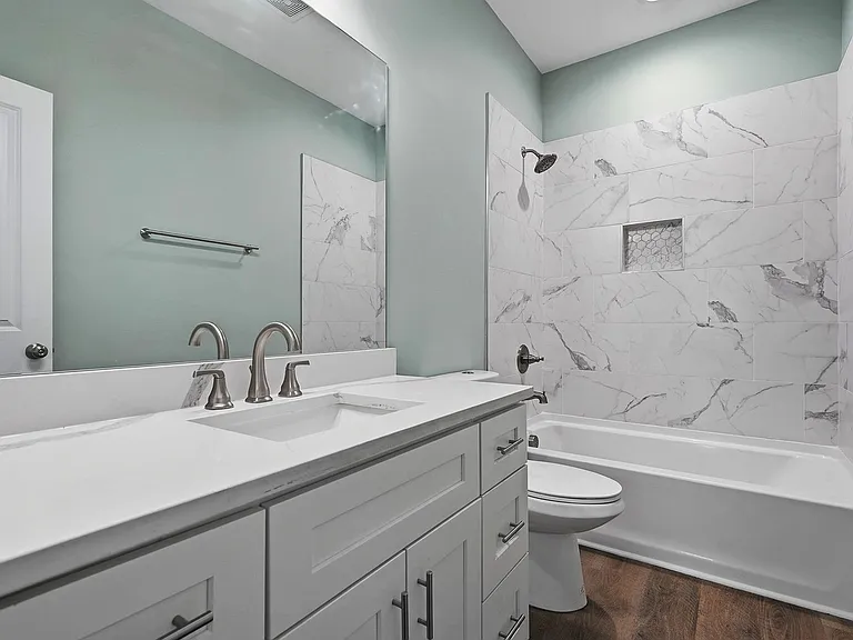 573 Circle Dr — Photo 16