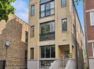 3041 N Racine Ave #2, Chicago, IL 60657