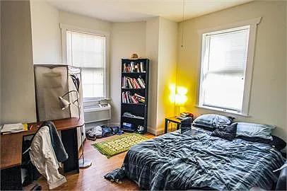 4447 Chestnut Street — Photo 2