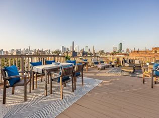 377 1st St APT 4, Brooklyn, NY 11215