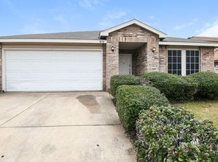 8776 Polo Dr, Fort Worth, TX 76123