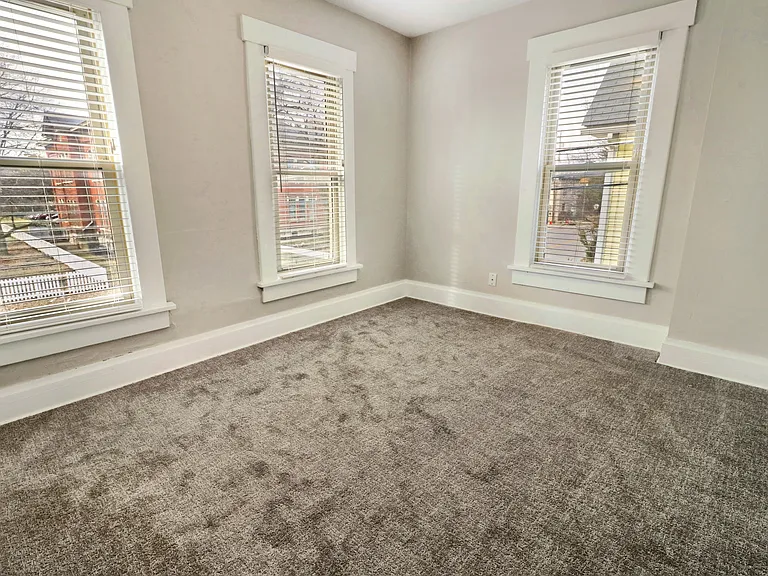 918 Harrison Ave — Photo 22