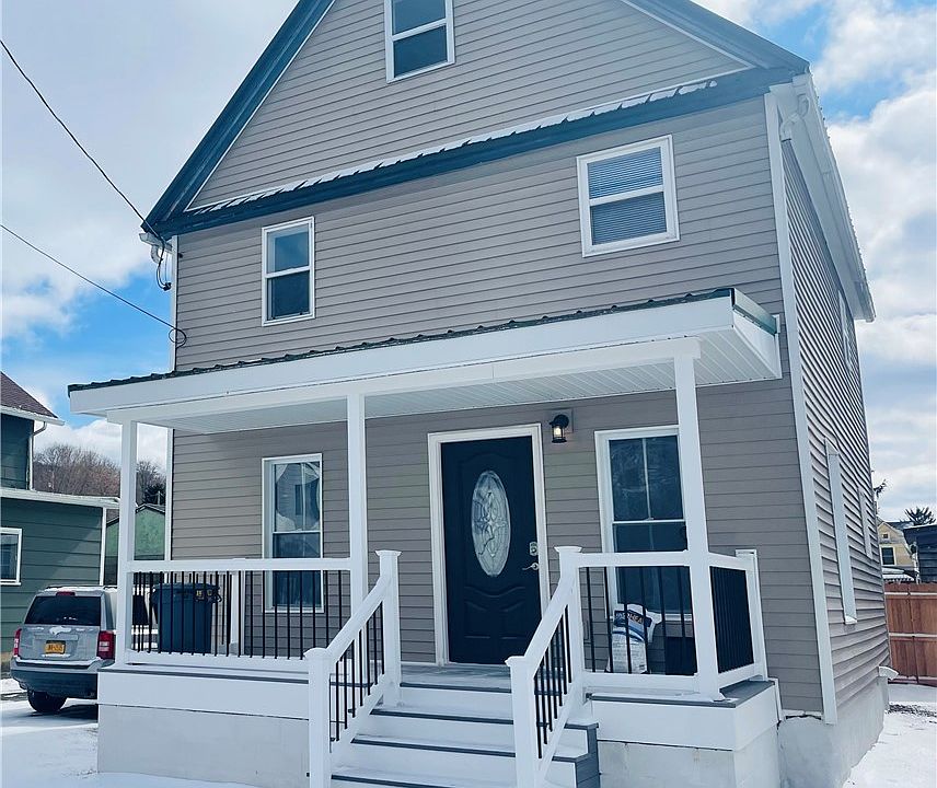 1st image of 5 Blaine St