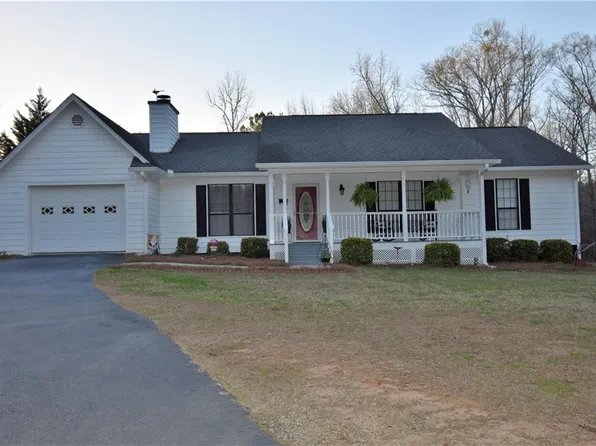 4051 Sunset Ct, Covington, GA 30014