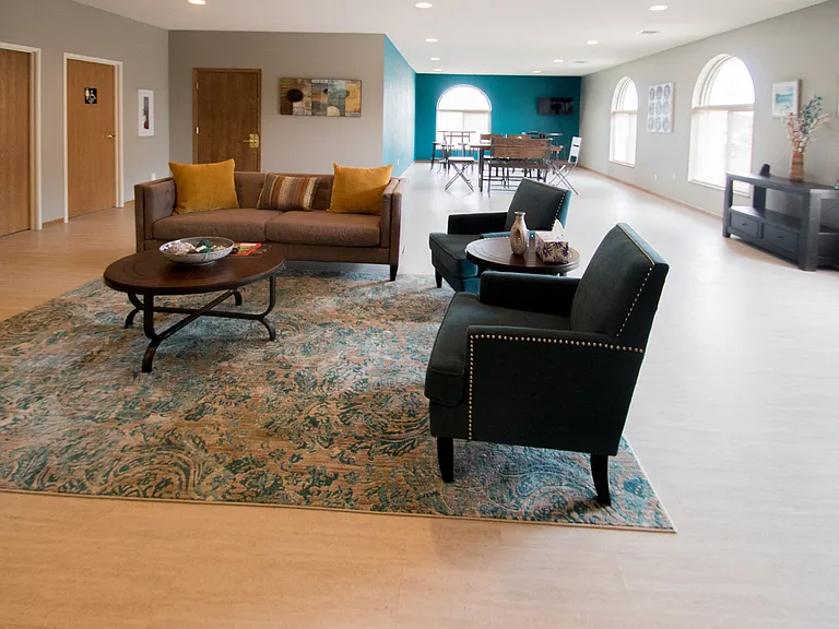 Marshall Apartments — Photo 13