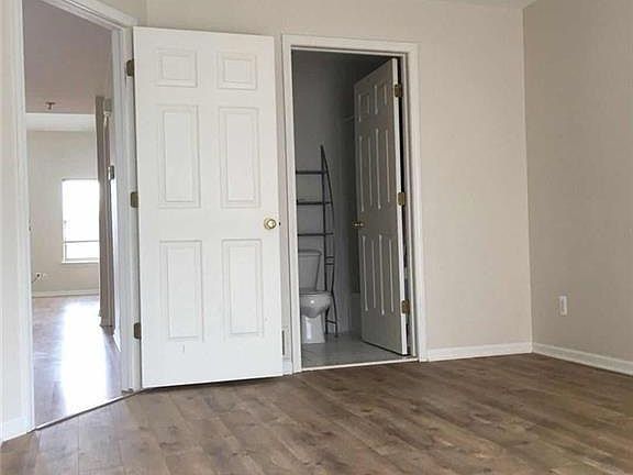 5th image of 29293 Glen Oaks Blvd E #1