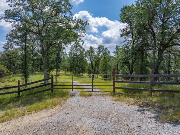 Los Osos St, Redding, CA 96003