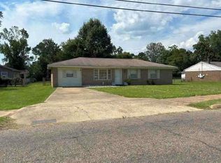 2206 Old Orrville Rd, Selma, AL 36701
