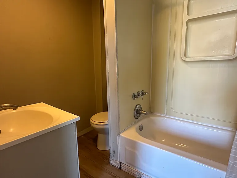123 Orange St #3 — Photo 8
