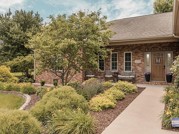5th image of 9319 McCombs Ct