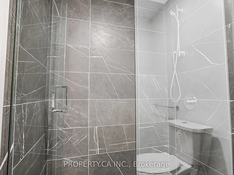 6 Greenbriar Rd #106 — Photo 22