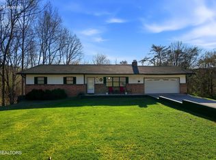728 Schneider Ln, Sevierville, TN 37862
