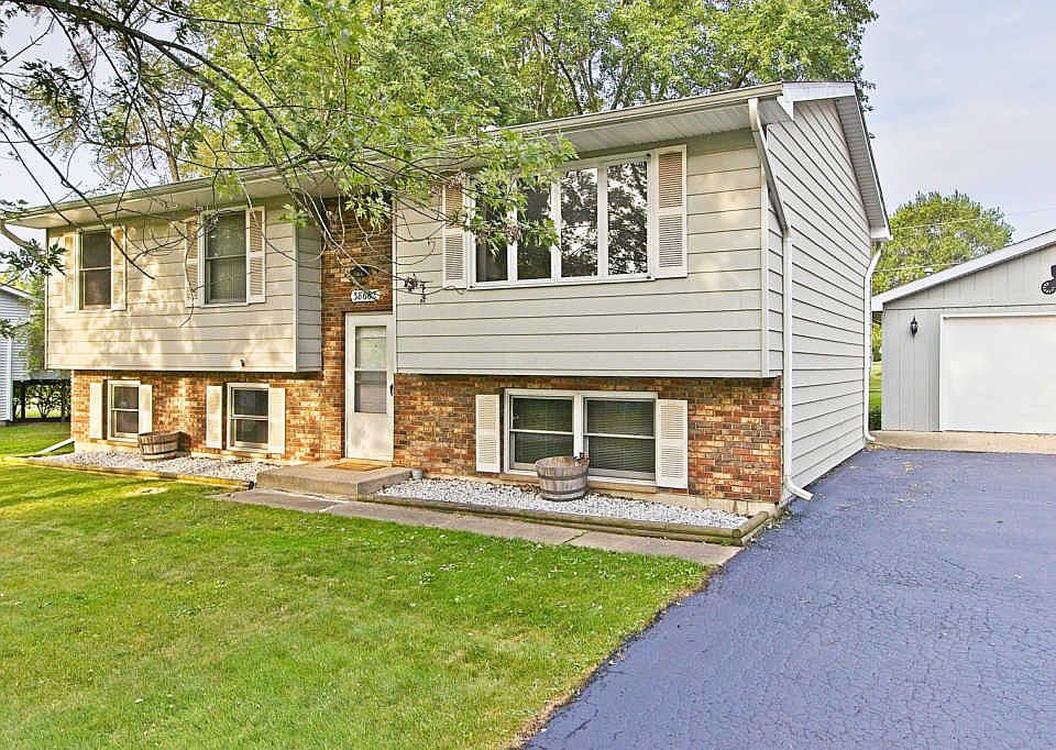 1st image of 38662 Linden Ave