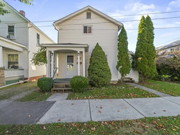 407 N Monroe St, Titusville, PA 16354