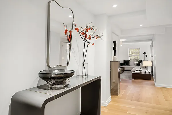 Sold by Brown Harris Stevens | media 21