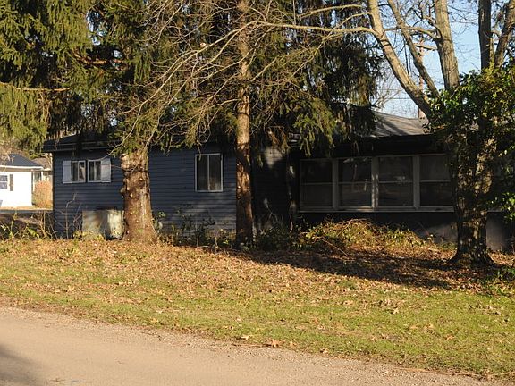 5th image of 9 Warren Dr