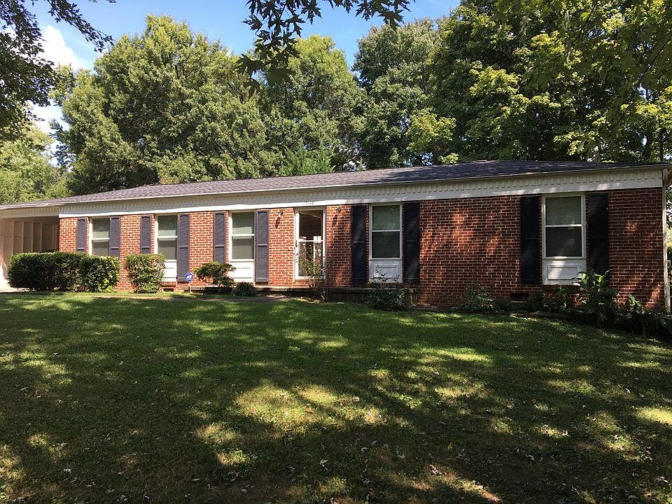 1st image of 9148 Carlton Cir