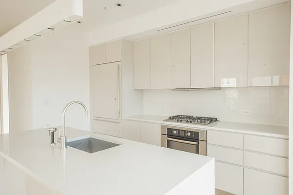 Rented by Rand Realty NY | media 26