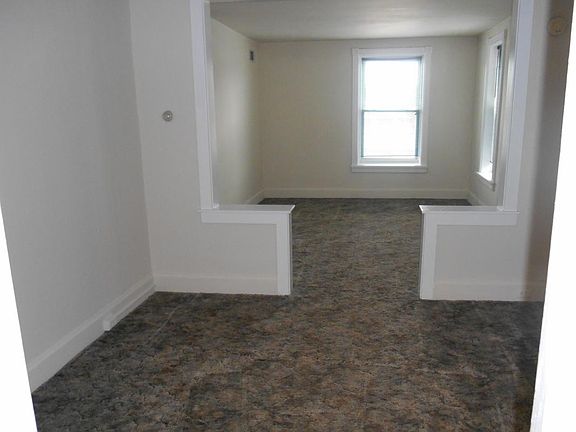 2nd image of 2801 Penbrook Ave APT 3