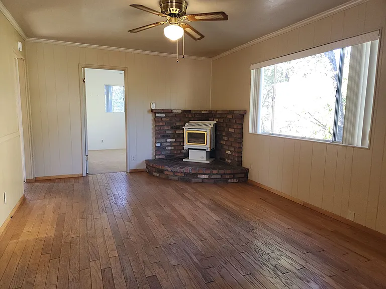 502 N William Tell Cir — Photo 8
