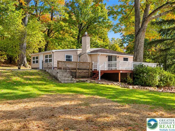 364 Freedom Rd, Drums, PA 18222