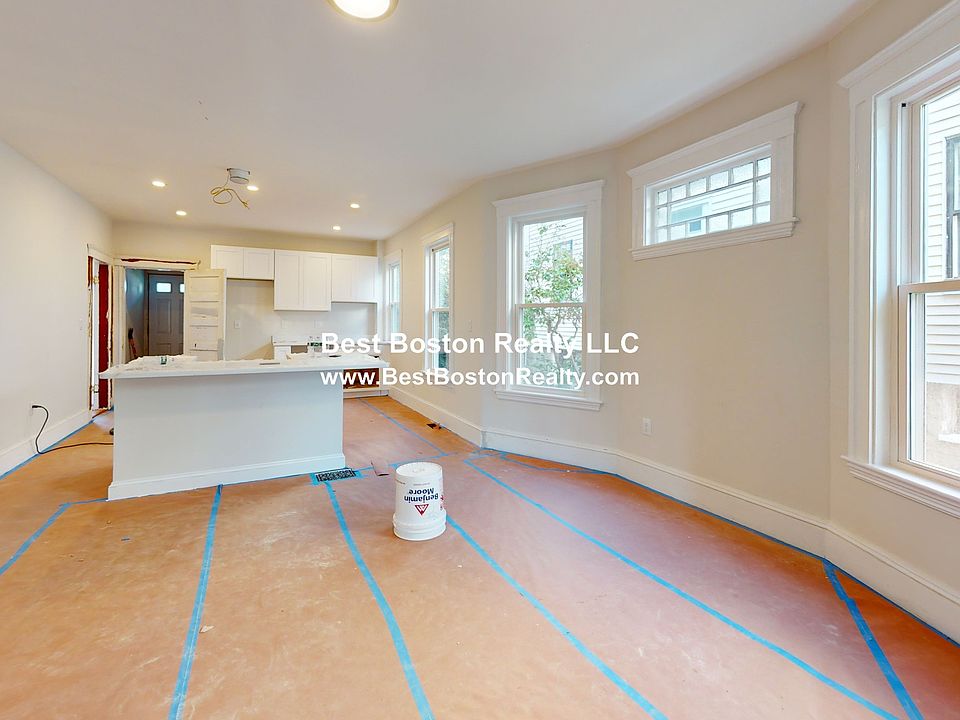 1st image of 47 Curtis Ave #1
