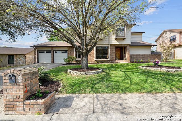 1st image of 2123 Oak Bnd