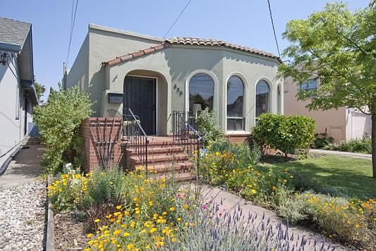 1st image of 536 32nd St