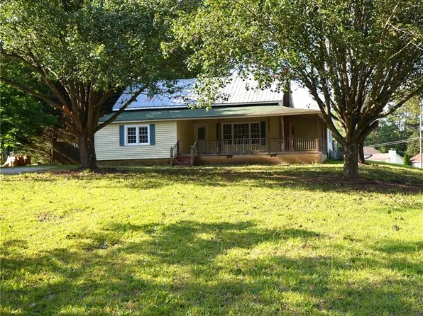 1305 Old Villa Rica Rd, Dallas, GA 30157