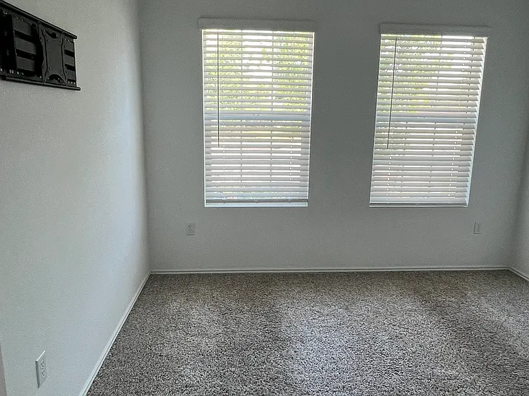 3801 Alpine Autumn Dr — Photo 14