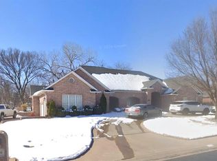 2106 Maple Leaf Cir, Enid, OK 73703