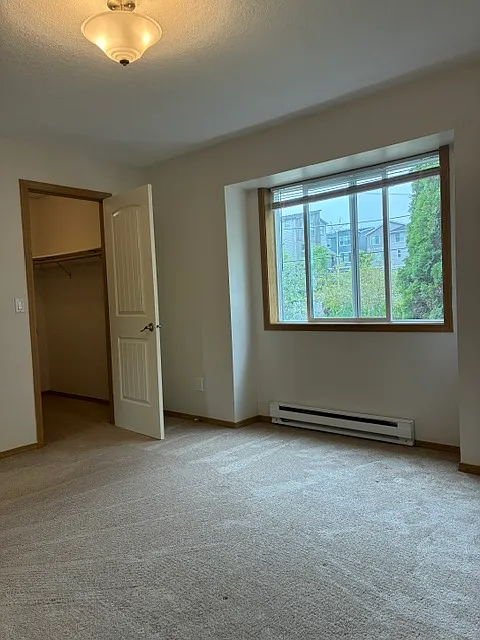 1 bed, 750 sqft, $1,325 — Photo 4