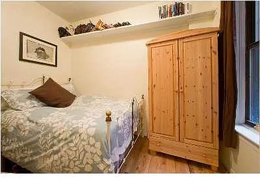 Rented by Evans Real Estate | media 26