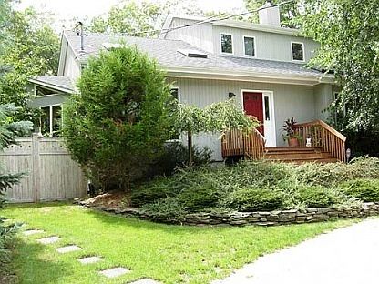 1st image of 3 Crows Nest Ln