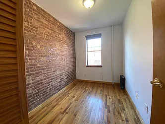 Rented by Best Apartments North Inc