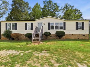 477 Belcher Rd, Campobello, SC 29322