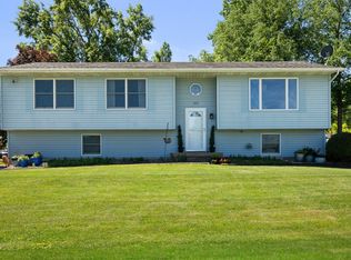 504 4th Ave W, Andalusia, IL 61232