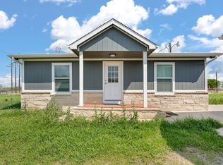 5808 Martin Creek Dr, Joshua, TX 76058