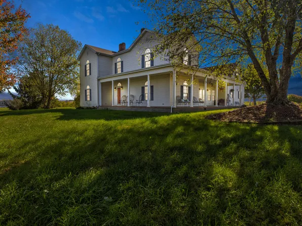 1332 Paris Rd, Mount Sterling, KY 40353