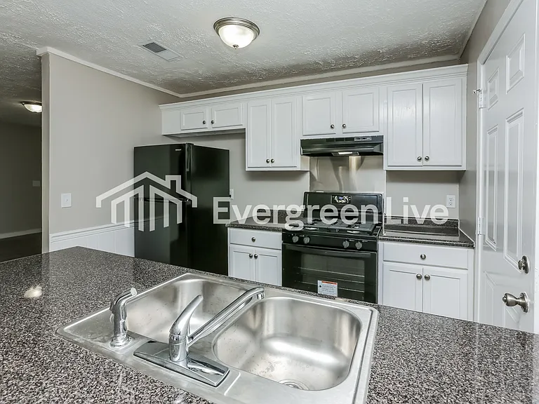 2124 Thousand Oaks Dr — Photo 6