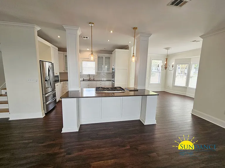360 Tradewinds Dr — Photo 6